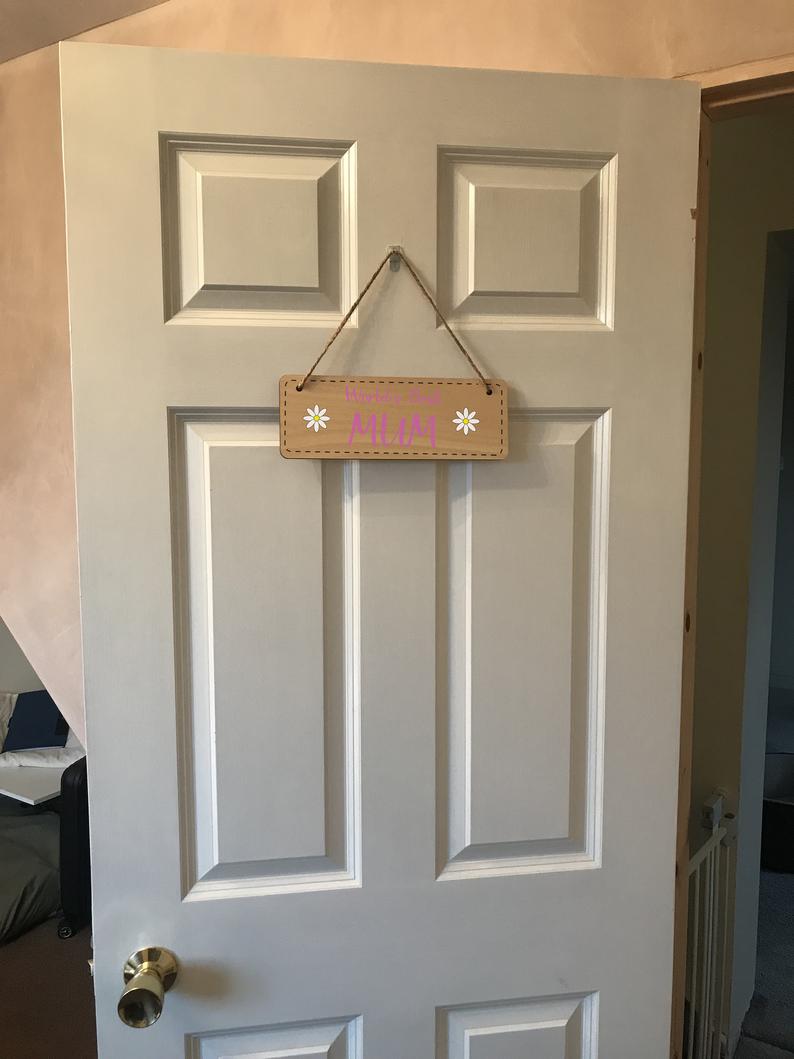 "World's Best Mum" Hanging Plaque